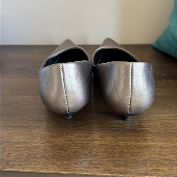 Mossimo Supply Co. Black Leather Upper Shoes - Picture 3 of 4